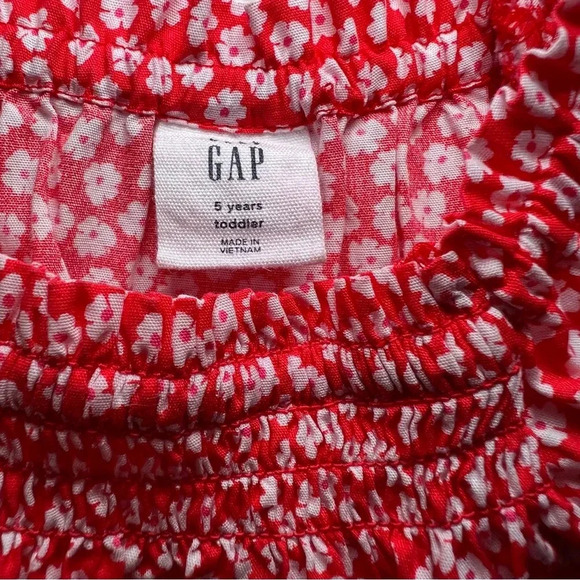 Girls red polka dot blouse with cap sleeves - Picture 6 of 6